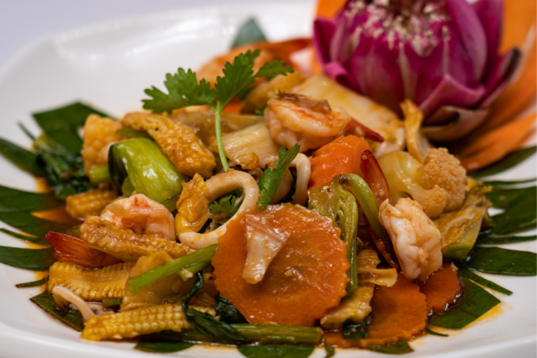 Char​​​ Bon​ Lea Kroueng​ Sak Mut-Fried Mixed Vegetable with Seafood